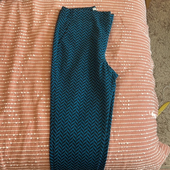 Women’s two piece pantsuit - Picture 3 of 6